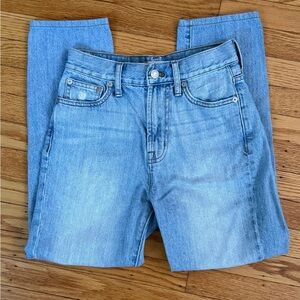 Madewell - The Perfect Summer Jean - Relaxed Mom Fit - Straight Leg